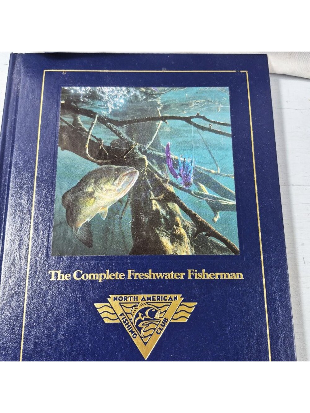 North American Fishing Club 8 Book Lot Freshwater Catfish Fishing Tips Guides